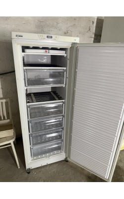 Морозильна камера Вірпул