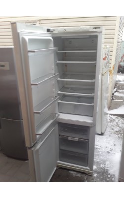 Холодильник Аристон 2метра