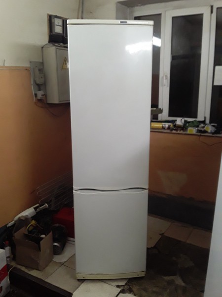 Холодильник Атлант 2 метри