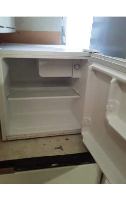 Холодильник 50Х50