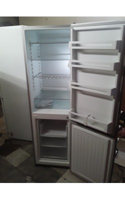 Холодильник Лібхер