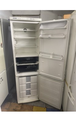 Холодильник liebherr