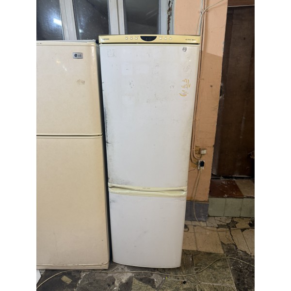 Холодильник Самсунг