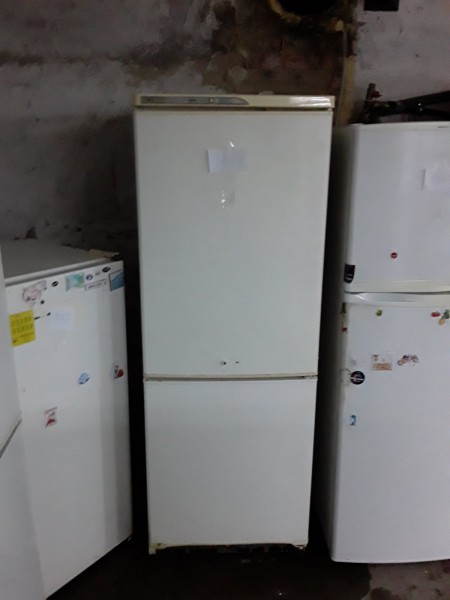 Холодильник Стинол рабочий