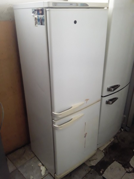 Холодильник Стінол робочий