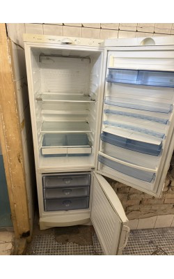 Холодильник Вестфрост