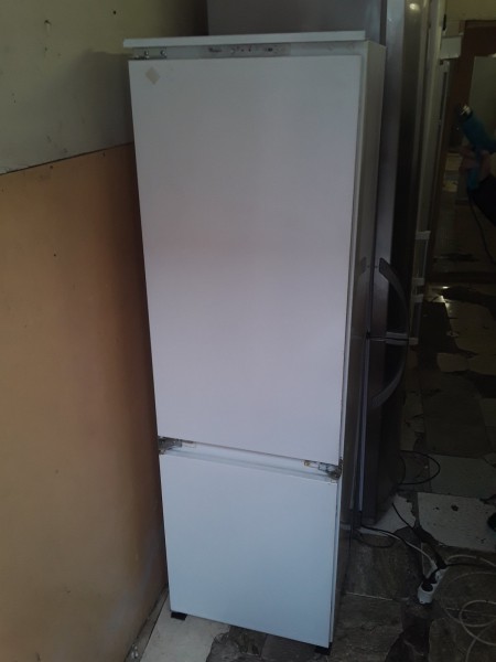 Холодильник Вірпул встройка
