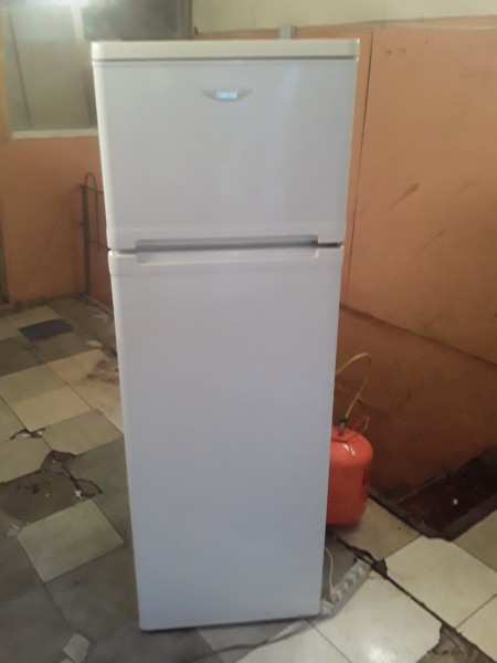 Холодильник Занусси не большой